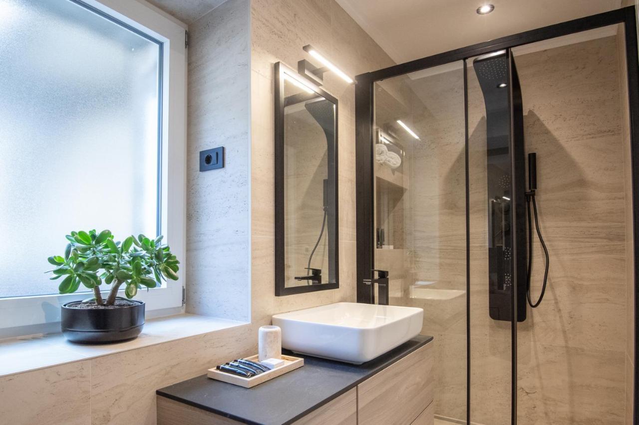 One&Only Luxury Apartment Zara Esterno foto