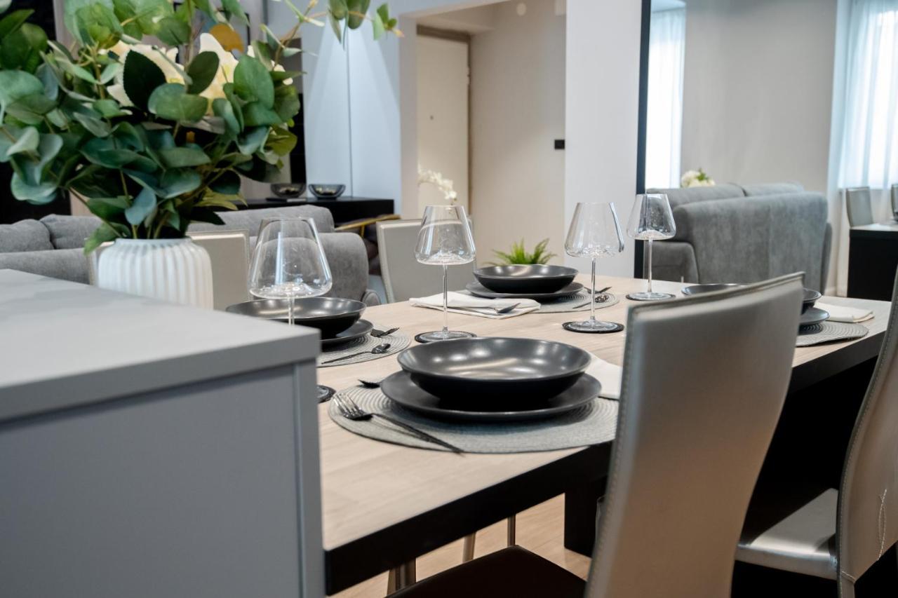 One&Only Luxury Apartment Zara Esterno foto