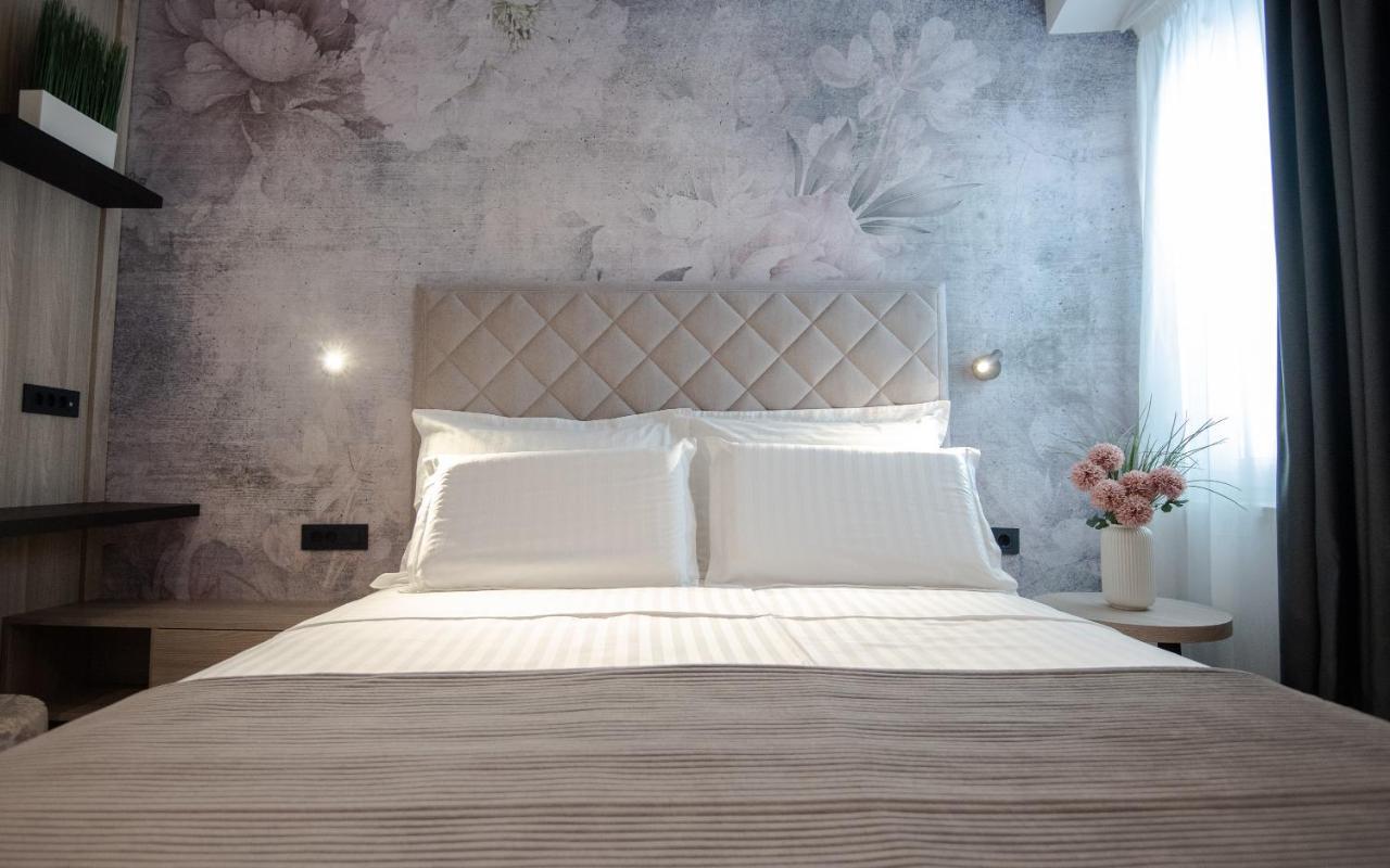 One&Only Luxury Apartment Zara Esterno foto