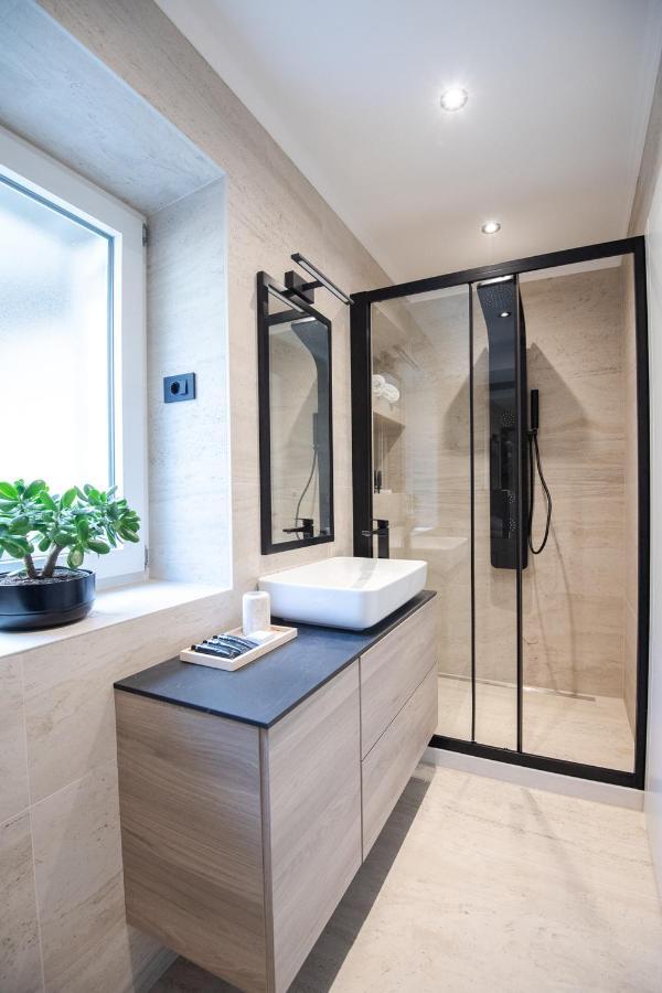One&Only Luxury Apartment Zara Esterno foto